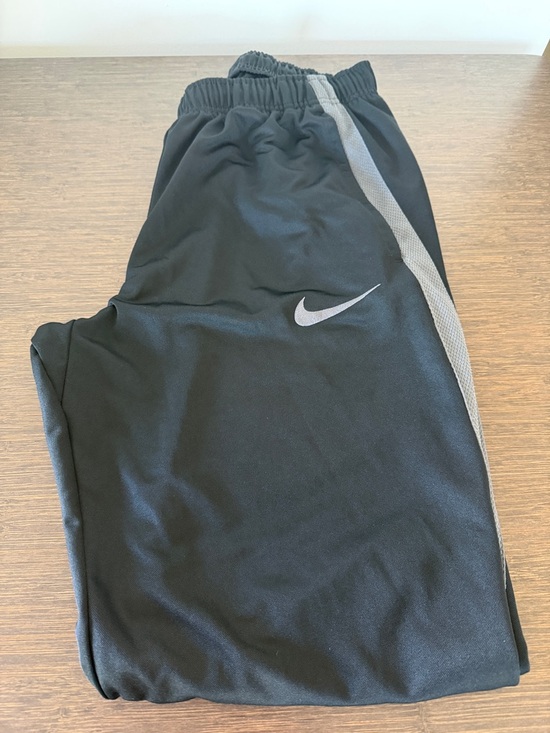 Nike Other - Medium Men’s Nike Pants